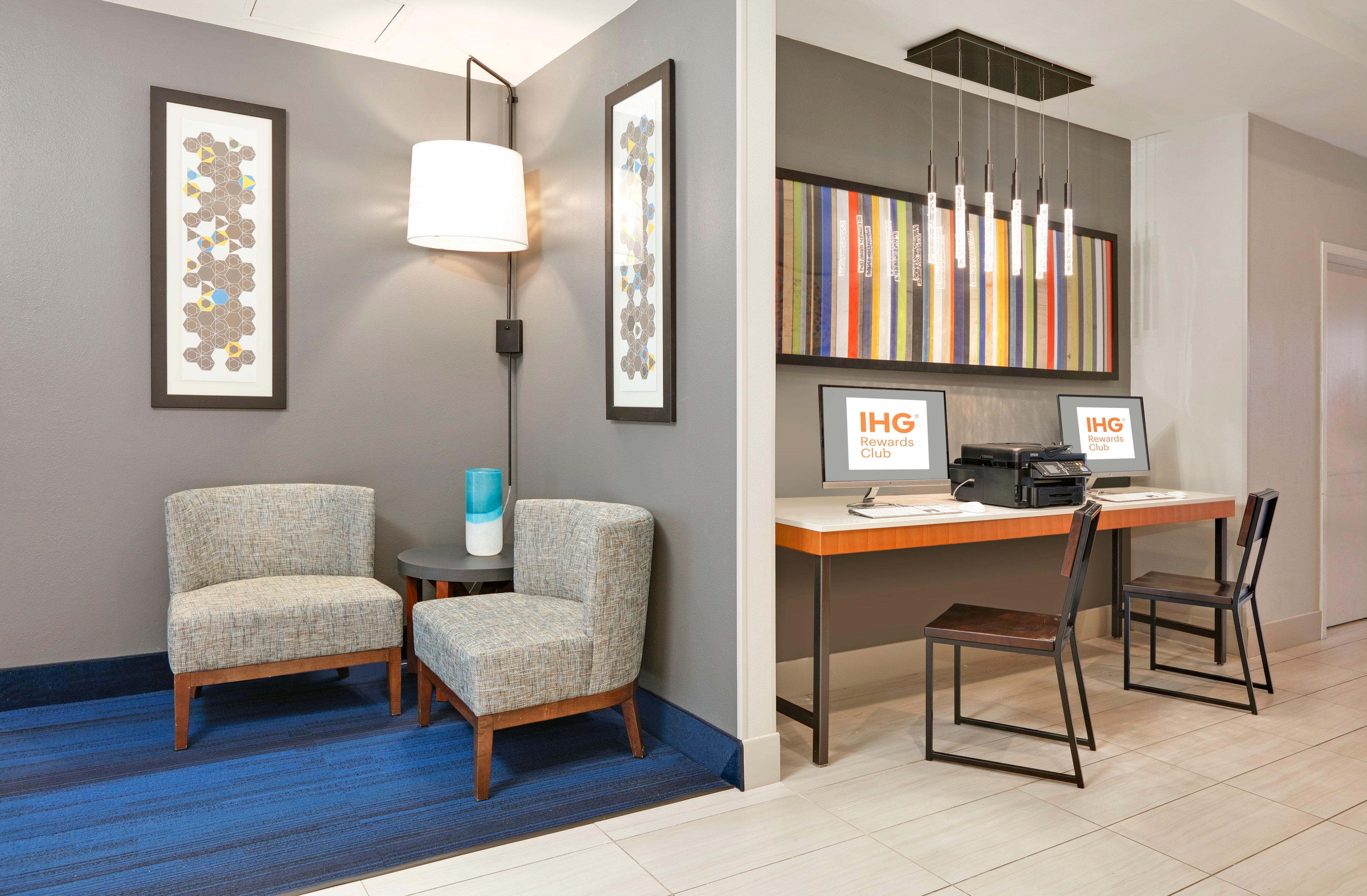 Holiday Inn Express & Suites Irving Conv Ctr - Las Colinas By Ihg Exteriör bild