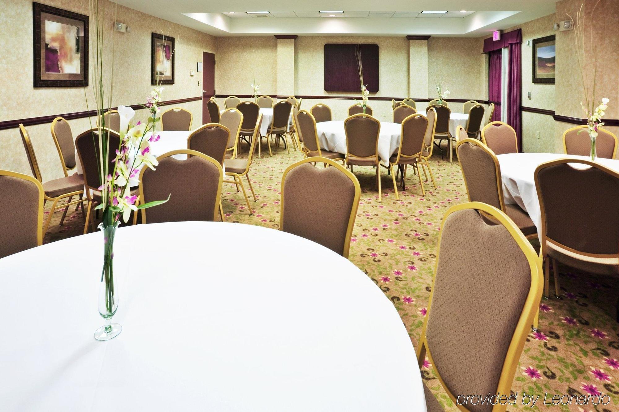 Holiday Inn Express & Suites Irving Conv Ctr - Las Colinas By Ihg Restaurang bild
